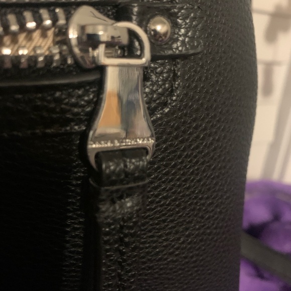 Dana Buchman Black Crossbody Purse, Preloved in great excellent used condition. - Picture 7 of 9